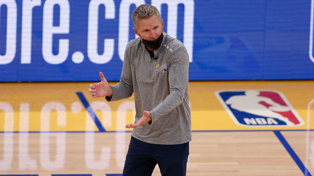 SAN FRANCISCO, CALIFORNIA - APRIL 23: Head coach of the Golden State Warriors Steve Kerr talks to the referee in the second quarter against the Denver Nuggets at Chase Center on April 23, 2021 in San Francisco, California.