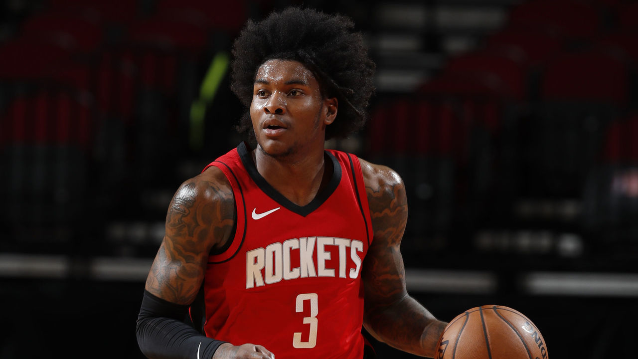HOUSTON, TX - APRIL 27: Kevin Porter Jr. #3 of the Houston Rockets handles the ball against the Minnesota Timberwolves on April 27 at the Toyota Center in Houston, Texas. Mandatory Copyright Notice: Copyright 2021 NBAE