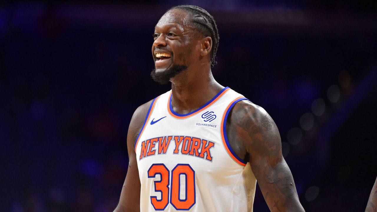 PHILADELPHIA, PA - MARCH 16: Julius Randle #30 of the New York Knicks smiles during a game against the Philadelphia 76ers on March 16, 2021 at Wells Fargo Center in Philadelphia, Pennsylvania. NOTE TO USER: User expressly acknowledges and agrees that, by downloading and/or using this Photograph, user is consenting to the terms and conditions of the Getty Images License Agreement. Mandatory Copyright Notice: Copyright 2021 NBAE