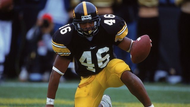 29 Sep 2001: LaDell Betts #46 of the Iowa Hawkeyes drops his knee during the game against the Penn State Nittany Lions at the Kinnick Stadium in Iowa City, Iowa. The Hawkeyes defeated the Nittany Lions 24-18.Mandatory Credit: Matthew Stockman /Allsport
