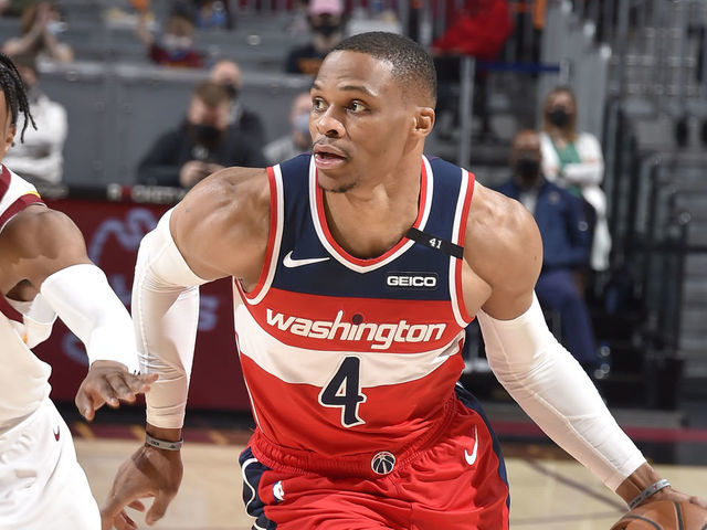 CLEVELAND, OH - APRIL 30: Russell Westbrook #4 of the Washington Wizards drives to the basket during the game against the Cleveland Cavaliers on April 30, 2021 at Rocket Mortgage FieldHouse in Cleveland, Ohio. NOTE TO USER: User expressly acknowledges and agrees that, by downloading and/or using this Photograph, user is consenting to the terms and conditions of the Getty Images License Agreement. Mandatory Copyright Notice: Copyright 2021 NBAE
