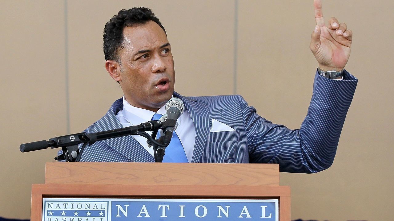 COOPERSTOWN, NY - JULY 24: Roberto Alomar gives his speech at Clark Sports Center during the Baseball Hall of Fame induction ceremony on July 24, 2011 in Cooperstown, New York. In 17 major league seasons, Alomar tallied 2,724 hits, 210 home runs, 1,134 RBI, a .984 fielding percentage and a .300 batting average.