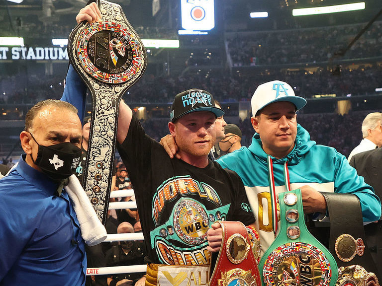 Canelo unifies super middleweight belts with stoppage win over Saunders