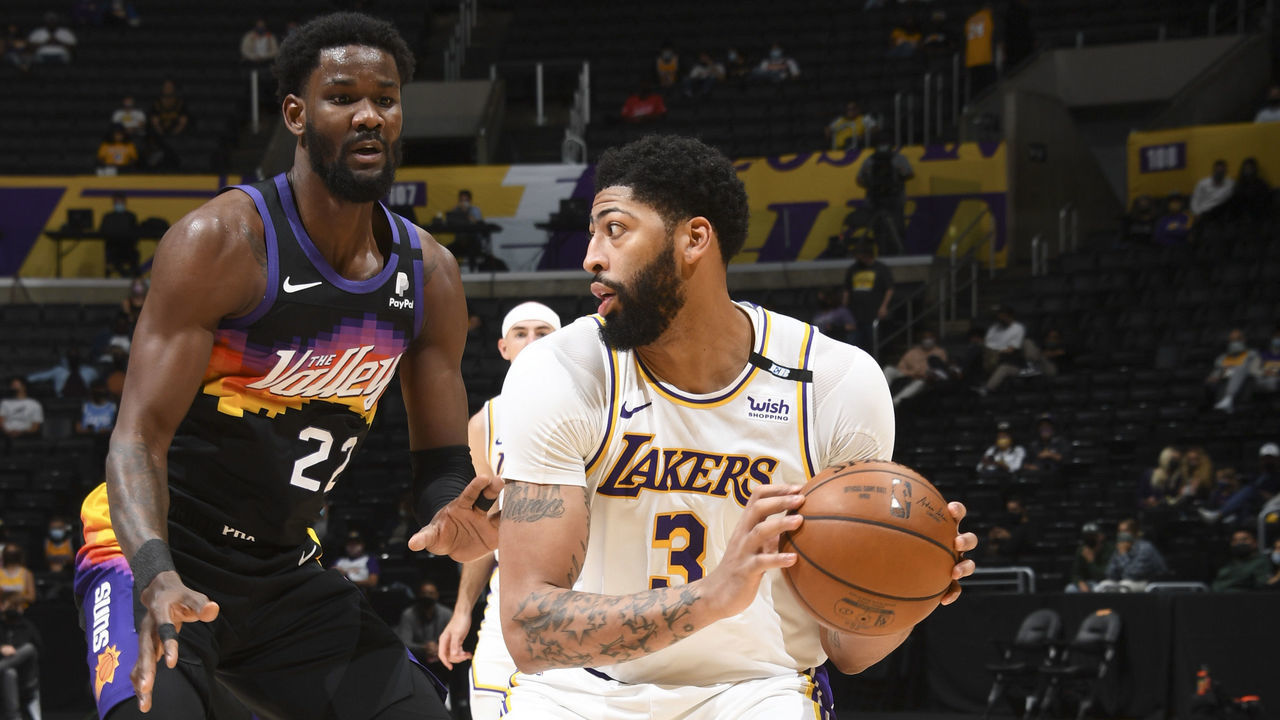 LOS ANGELES, CA - MAY 9: Anthony Davis #3 of the Los Angeles Lakers handles the ball during the game against the Phoenix Suns on May 9, 2021 at STAPLES Center in Los Angeles, California. NOTE TO USER: User expressly acknowledges and agrees that, by downloading and/or using this Photograph, user is consenting to the terms and conditions of the Getty Images License Agreement. Mandatory Copyright Notice: Copyright 2021 NBAE