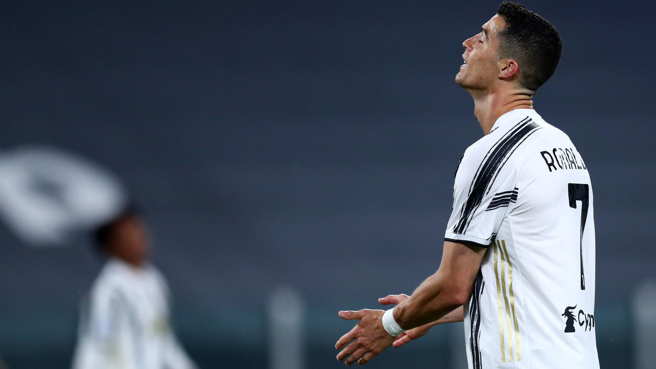TURIN, ITALY - MAY 09: (BILD ZEITUNG OUT) Cristiano Ronaldo of Juventus FC looks dejected during the Serie A match between Juventus and AC Milan at on May 9, 2021 in Turin, Italy. Sporting stadiums around Italy remain under strict restrictions due to the Coronavirus Pandemic as Government social distancing laws prohibit fans inside venues resulting in games being played behind closed doors.