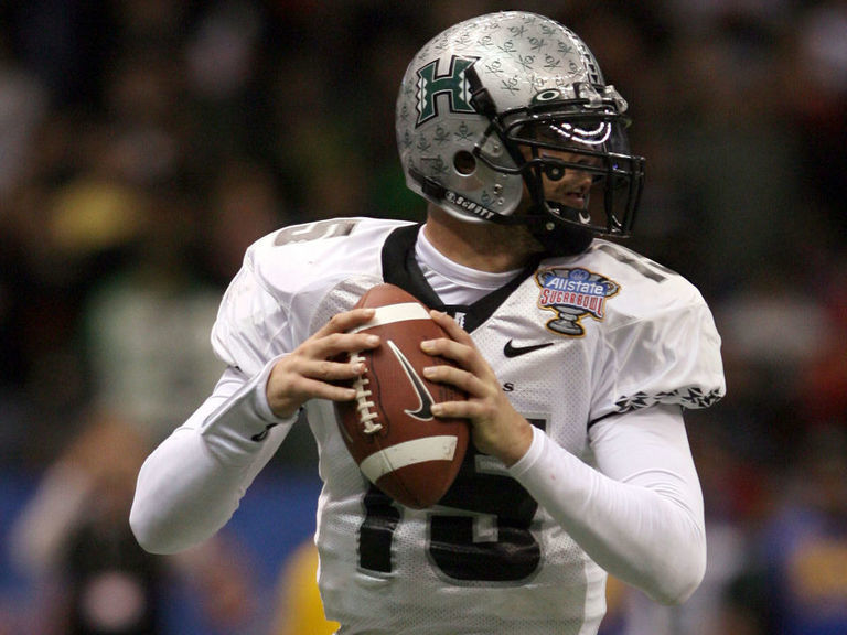 Former Hawaii QB Colt Brennan dies at 37