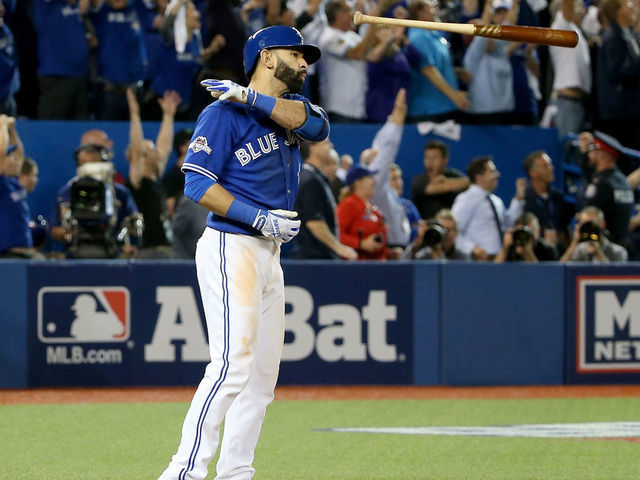 Blue Jays' Jose Bautista goes on DL