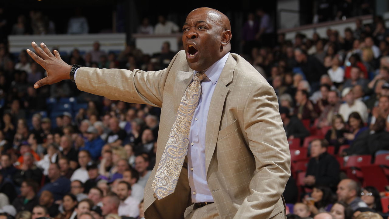 SACRAMENTO, CA - JANUARY 18: Head Coach Keith Smart of the Sacramento Kings calls the play from the sideline against the Indiana Pacers on January 18, 2012 at Power Balance Pavilion in Sacramento, California. NOTE TO USER: User expressly acknowledges and agrees that, by downloading and or using this photograph, User is consenting to the terms and conditions of the Getty Images Agreement. Mandatory Copyright Notice: Copyright 2012 NBAE