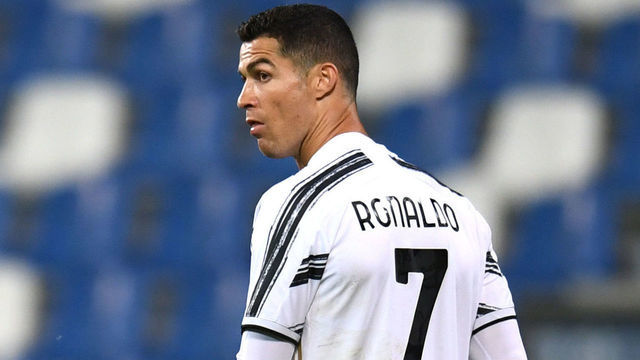 REGGIO NELL'EMILIA, ITALY - MAY 12: Cristiano Ronaldo of Juventus looks on during the Serie A match between US Sassuolo and Juventus at Mapei Stadium - Città del Tricolore on May 12, 2021 in Reggio nell'Emilia, Italy. Sporting stadiums around Italy remain under strict restrictions due to the Coronavirus Pandemic as Government social distancing laws prohibit fans inside venues resulting in games being played behind closed doors.
