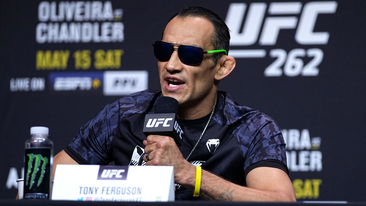 HOUSTON, TEXAS - MAY 13: Tony Ferguson interacts with media during the UFC 262 press conference at George R. Brown Convention Center on May 13, 2021 in Houston, Texas.