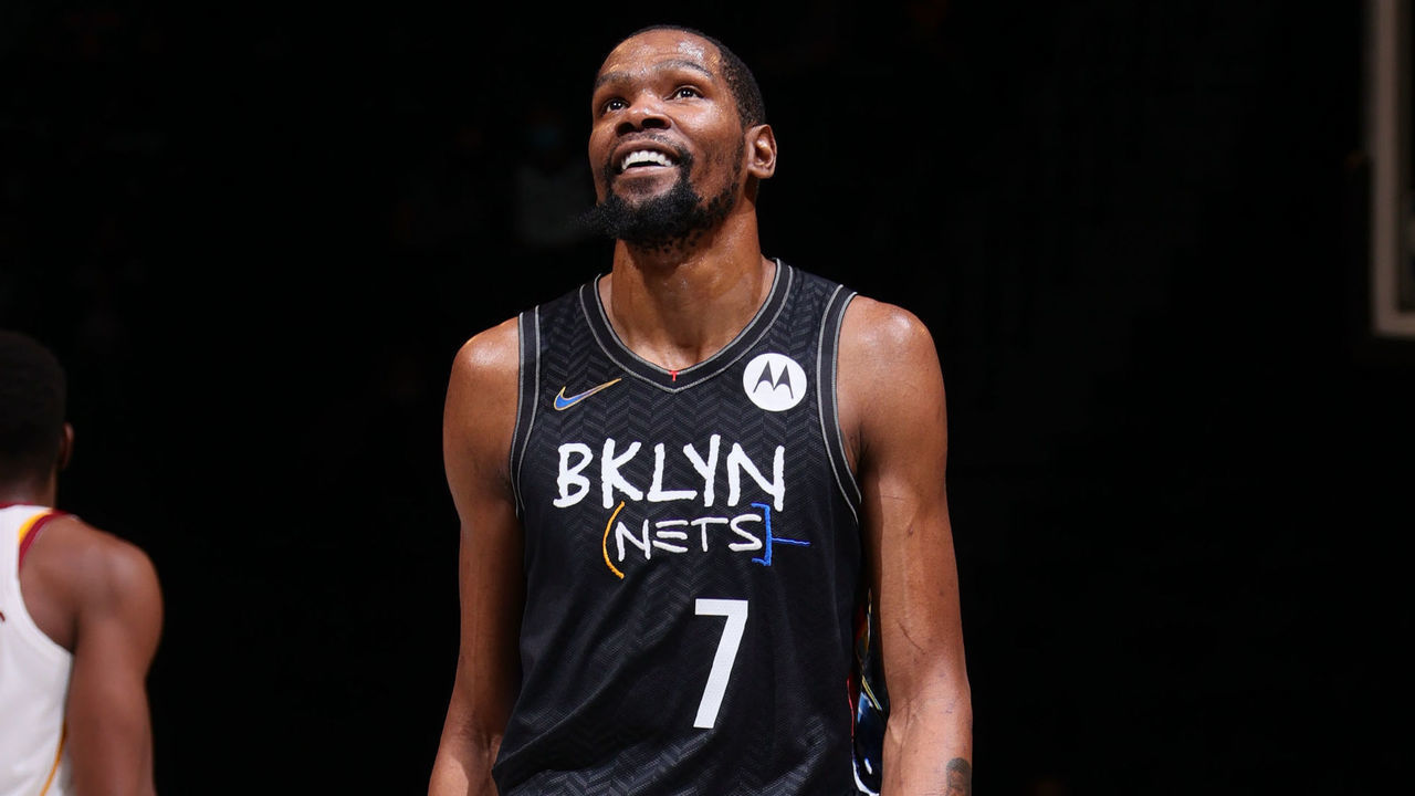 BROOKLYN, NY - MAY 16: Kevin Durant #7 of the Brooklyn Nets looks on and smiles during the game against the Cleveland Cavaliers on May 16, 2021 at Barclays Center in Brooklyn, New York. Mandatory Copyright Notice: Copyright 2021 NBAE