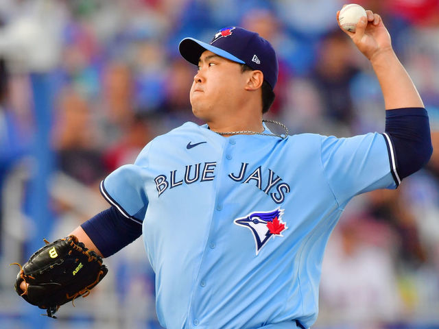 DUNEDIN, FLORIDA - MAY 18: Hyun Jin Ryu #99 of the Toronto Blue Jays delivers a pitch to the Boston Red Sox in the first inning at TD Ballpark on May 18, 2021 in Dunedin, Florida.