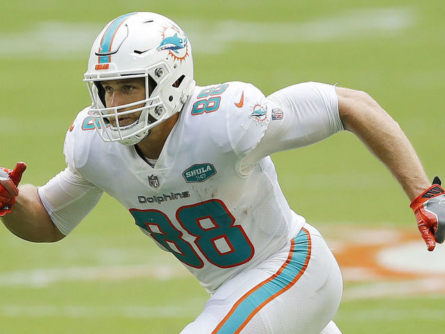 Miami Dolphins tight end Mike Gesicki (88)reacts after touchdown