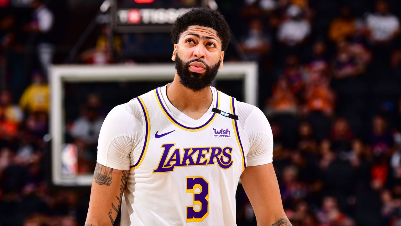 PHOENIX, AZ - MAY 23: Anthony Davis #3 of the Los Angeles Lakers looks on during the game against the Phoenix Suns during Round 1, Game 1 of the 2021 NBA Playoffs on May 23, 2021 at Talking Stick Resort Arena in Phoenix, Arizona. Mandatory Copyright Notice: Copyright 2021 NBAE