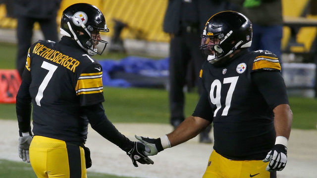 PITTSBURGH, PENNSYLVANIA - DECEMBER 07: Ben Roethlisberger #7 of the Pittsburgh Steelers celebrates with teammate Cameron Heyward #97 following a touchdown pass during the second quarter of their game against the Washington Football Team at Heinz Field on December 07, 2020 in Pittsburgh, Pennsylvania.