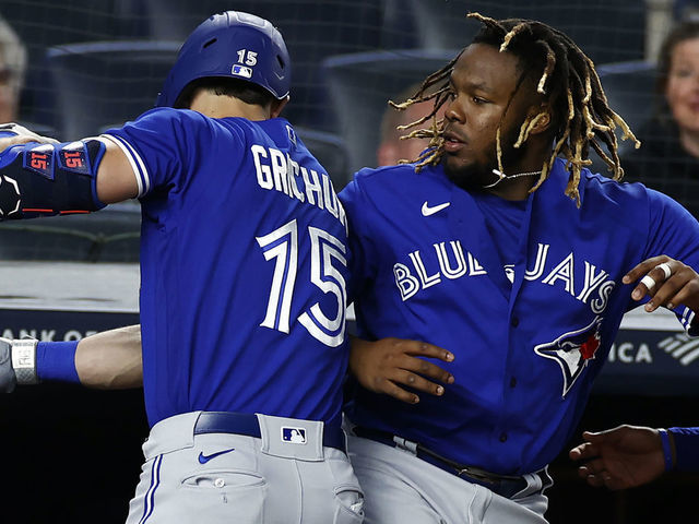 VLAD GUERRERO JR. CANNOT BE STOPPED! He hits his THIRD HOMER OF THE GAME! 