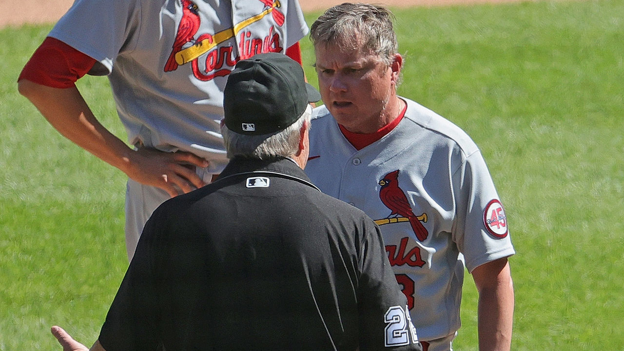 CHICAGO, ILLINOIS - MAY 26: Manager Mike Shildt #8 of the St. Louis Cardinals argues with umpire Joe West #22 after being ejected from the game in the 7th inning against the Chicago White Sox at Guaranteed Rate Field on May 26, 2021 in Chicago, Illinois. The Cardinals defeated the White Sox 4-0.
