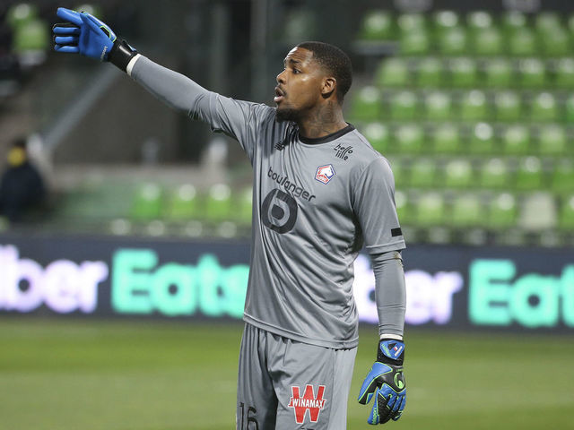METZ, FRANCE - APRIL 9: Goalkeeper of Lille Mike Maignan during the Ligue 1 match between FC Metz and Lille OSC (LOSC) at Stade Saint-Symphorien on April 9, 2021 in Metz, France.
