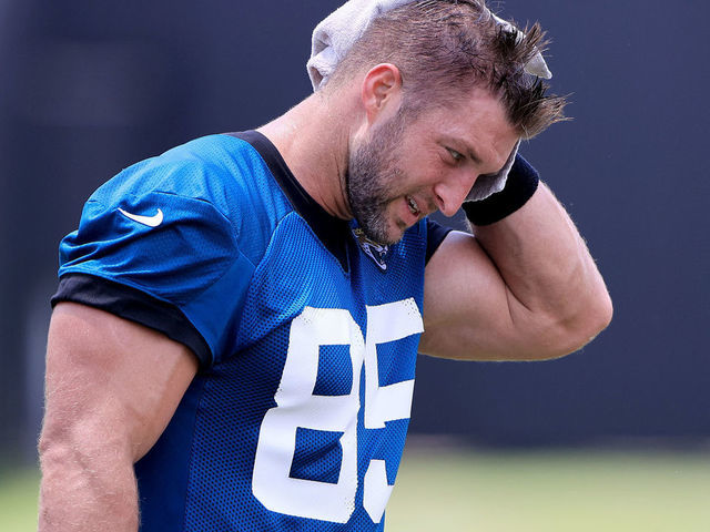 Jacksonville Jaguars release Tim Tebow after 1 preseason game