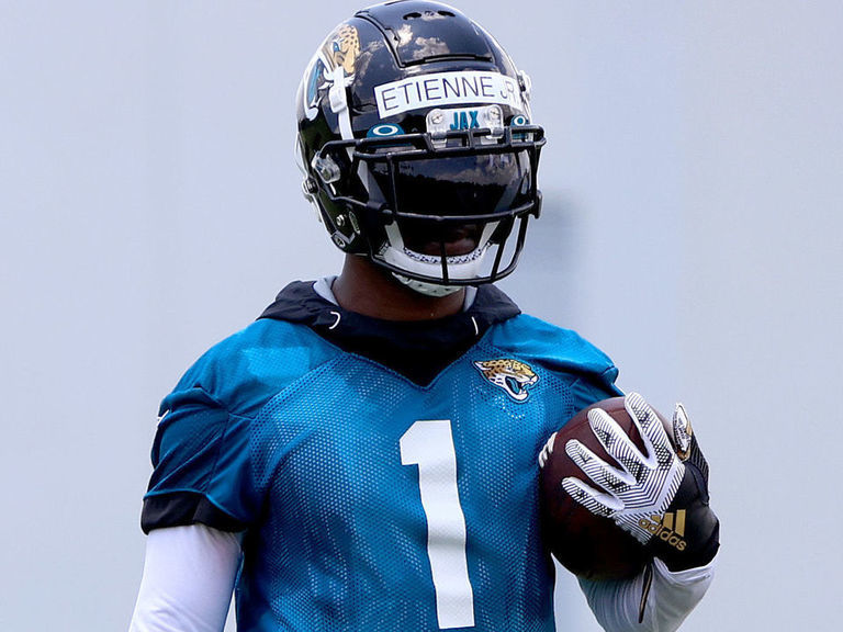 Jaguars rookie RB Travis Etienne put on season-ending IR with