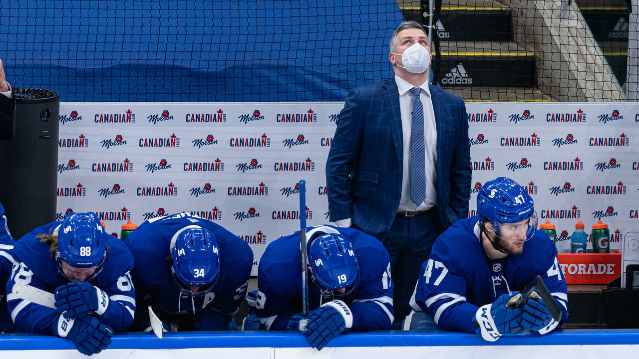 TORONTO, ON - MAY 31: Toronto Maple Leafs Coach Sheldon Keefe is dejected on the team bench during the third period of NHL Stanley Cup Playoffs First Round Game 7 between the Montreal Canadiens and the Toronto Maple Leafs on May 31, 2021, at Scotiabank Arena in Toronto, ON, Canada.