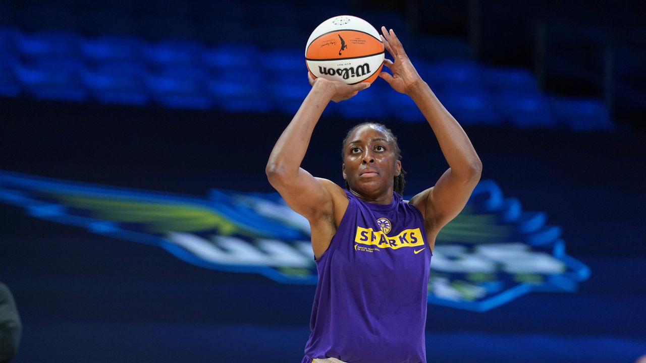 ARLINGTON, TX - JUNE 1: Nneka Ogwumike #30 of the Los Angeles Sparks warms up prior to the game against the Dallas Wings on June1, 2021 at College Park Center in Arlington, TX. Mandatory Copyright Notice: Copyright 2021 NBAE