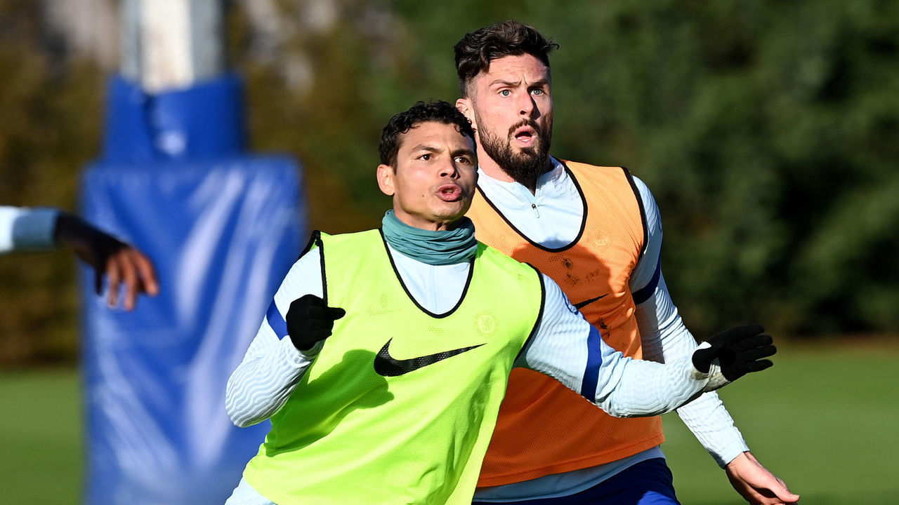 COBHAM, ENGLAND - JANUARY 22: Thiago Silva and Olivier Giroud of Chelsea during a training session at Chelsea Training Ground on January 22, 2021 in Cobham, England.