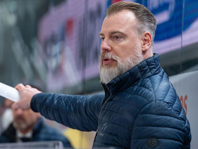 LAUSANNE, SWITZERLAND - MARCH 04: Head Coach Rikard Gronborg of ZSC Lions reacts during the Swiss National League game between Lausanne HC and ZSC Lions at Vaudoise Arena on March 4, 2021 in Lausanne, Switzerland.