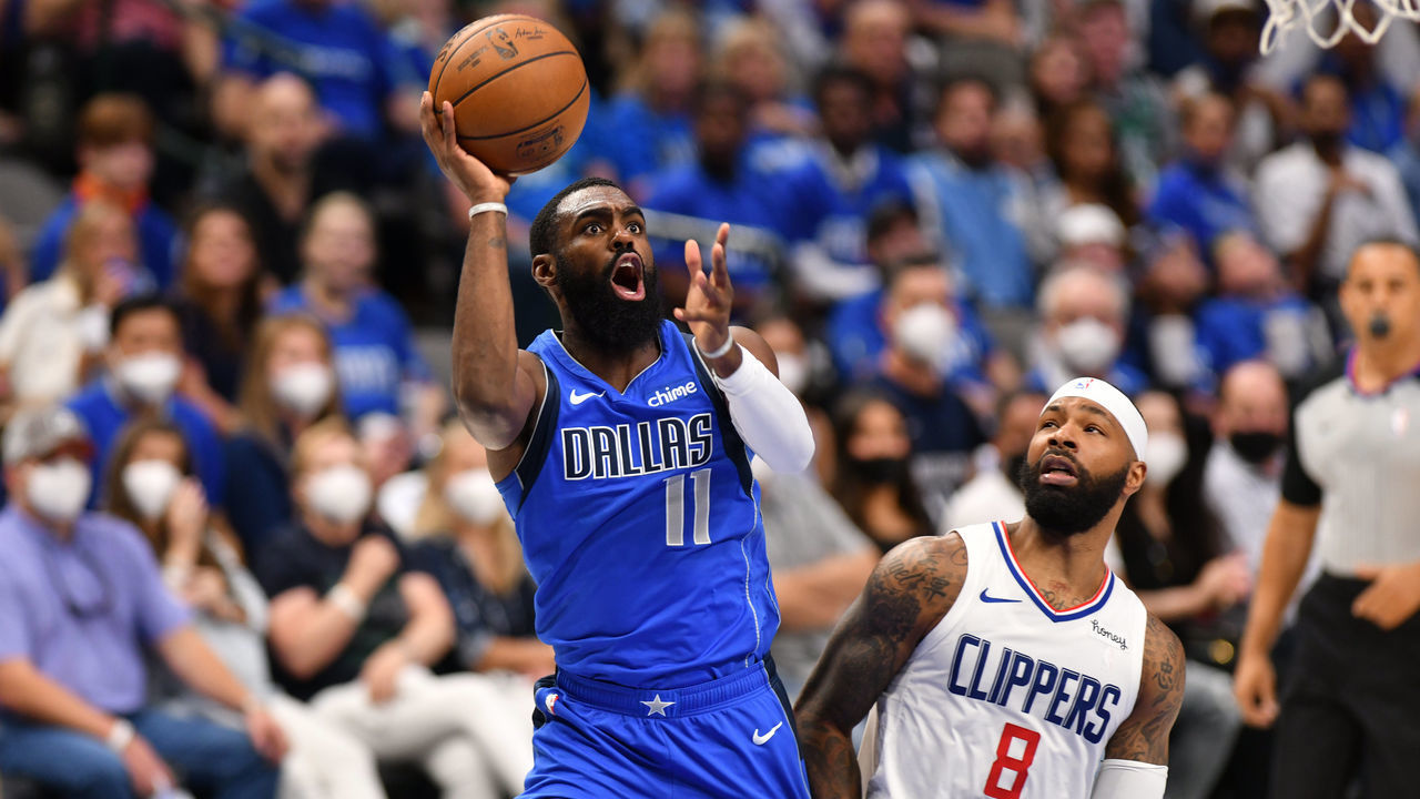 DALLAS, TX - JUNE 4: Tim Hardaway Jr. #11 of the Dallas Mavericks shoots the ball against the LA Clippers during Round 1, Game 6 of the 2021 NBA Playoffs on June 4, 2021 at the American Airlines Center in Dallas, Texas. Mandatory Copyright Notice: Copyright 2021 NBAE