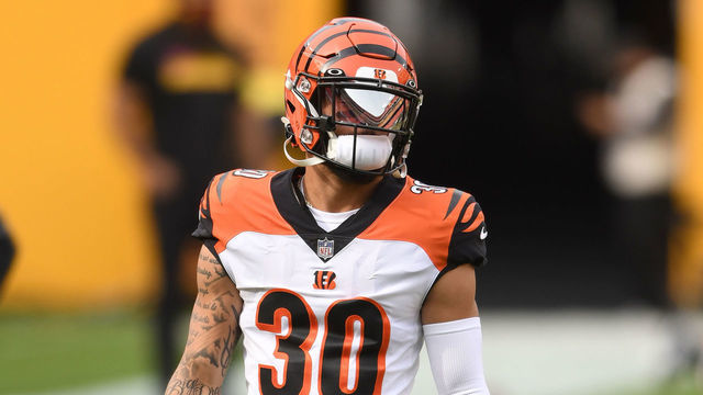 LANDOVER, MD - NOVEMBER 22: Jessie Bates III #30 of the Cincinnati Bengals looks on before a NFL football game against the Washington Football Team on November 22, 2020 at FedExField in Landover, Maryland.