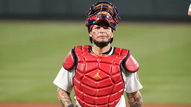 ST. LOUIS, MO - JUNE 03: St. Louis Cardinals catcher Yadier Molina (4) walks back to home plate after a meeting on the mound during a game featuring the Cincinnati Reds at the St. Louis Cardinals on June 03, 2021 at Busch Stadium in St. Louis, Mo.