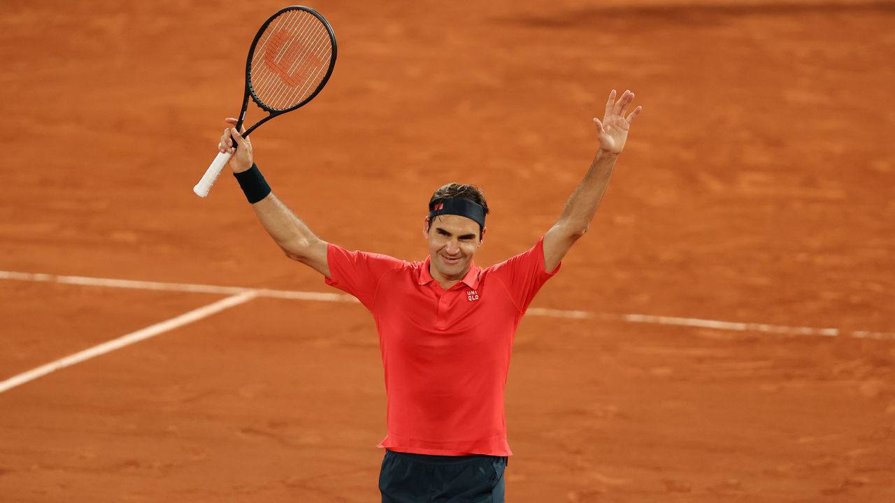PARIS, FRANCE - JUNE 05: Roger Federer of Switzerland celebrates after winning match point during his Men's Singles third round match against Dominik Koepfer of Germany on day seven of the 2021 French Open at Roland Garros on June 05, 2021 in Paris, France.