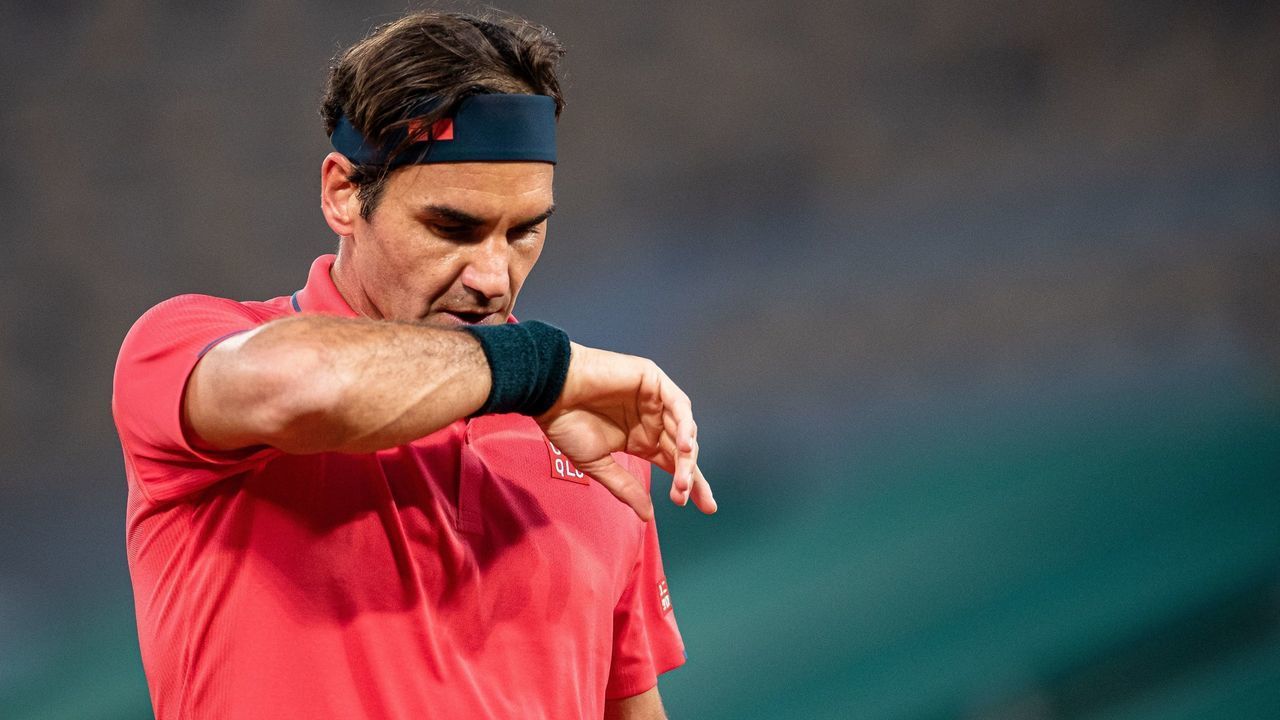 Roger Federer of Switzerland returns the ball during the men's singles third round match between Roger Federer of Switzerland and Dominik Koepfer of Germany at the French Open tennis tournament at Roland Garros in Paris, France, June 5, 2021.