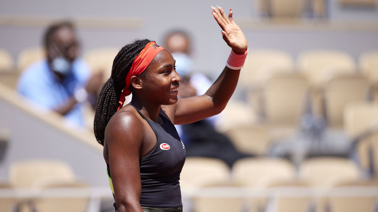 PARIS, FRANCE - JUNE 07: Coco Gauff of The United States of America acknowledges the crowd after winning in her fourth round match against Ons Jabeur of Tunisia during day nine of the 2021 French Open at Roland Garros on June 07, 2021 in Paris, France.