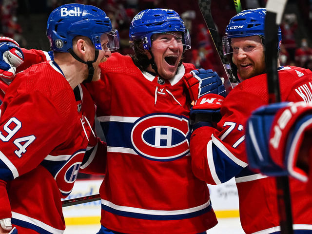MONTREAL, QC - JUNE 07: Montreal Canadiens right wing Tyler Toffoli (73) celebrates his game winning goal with his teammates during the NHL Stanley Cup Playoffs second round game 4 between the Winnipeg Jets versus the Montreal Canadiens on June 07, 2021, at Bell Centre in Montreal, QC