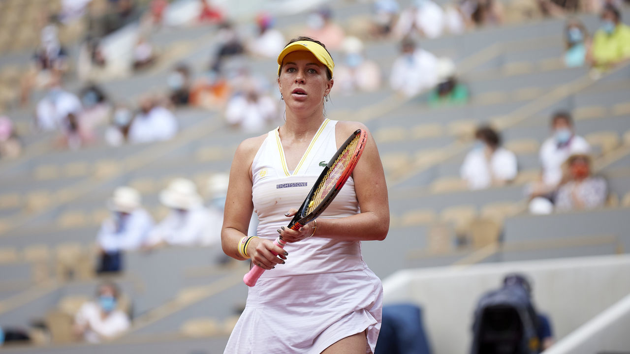 PARIS, FRANCE - JUNE 08: Anastasia Pavlyuchenkova of Russia in her Quarter Final match against Elena Rybakina of Kazakhstan during day ten of the 2021 French Open at Roland Garros on June 08, 2021 in Paris, France.