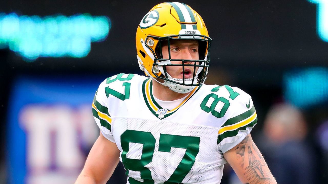 EAST RUTHERFORD, NJ - DECEMBER 01: Green Bay Packers tight end Jace Sternberger (87) warms up prior to the National Football League game between the New York Giants and the Green Bay Packers on December 1, 2019 at MetLife Stadium in East Rutherford, NJ.