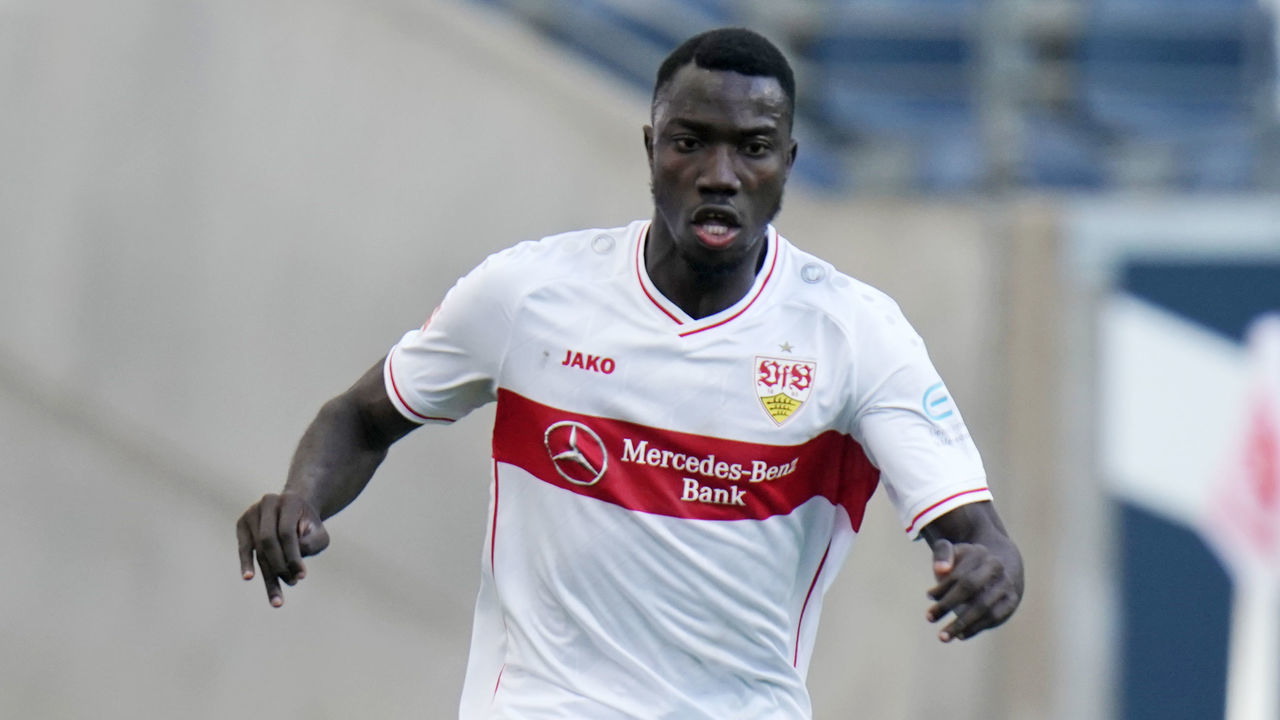 06 March 2021, Hessen, Frankfurt/M.: Football: Bundesliga, Eintracht Frankfurt - VfB Stuttgart, Matchday 24 at Deutsche Bank Park. Stuttgart striker Silas Wamangituka . Photo: Thomas Frey/dpa - IMPORTANT NOTE: In accordance with the regulations of the DFL Deutsche Fußball Liga and/or the DFB Deutscher Fußball-Bund, it is prohibited to use or have used photographs taken in the stadium and/or of the match in the form of sequence pictures and/or video-like photo series.