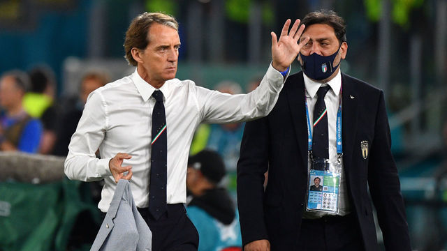 ROME, ITALY - JUNE 11: Roberto Mancini, Head Coach of Italy acknowledges the fans after the UEFA Euro 2020 Championship Group A match between Turkey and Italy at the Stadio Olimpico on June 11, 2021 in Rome, Italy.