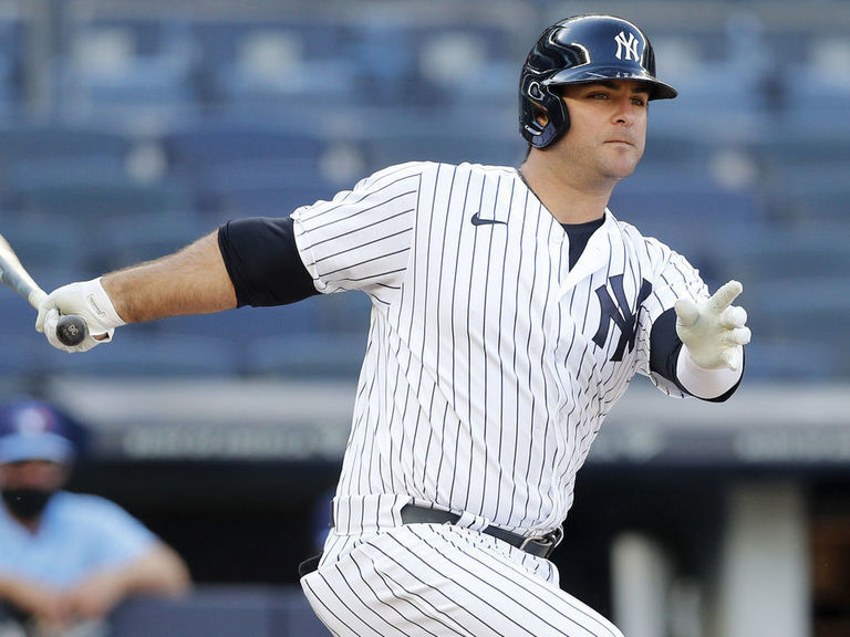 Yankees DFA Mike Ford, reinstate Britton