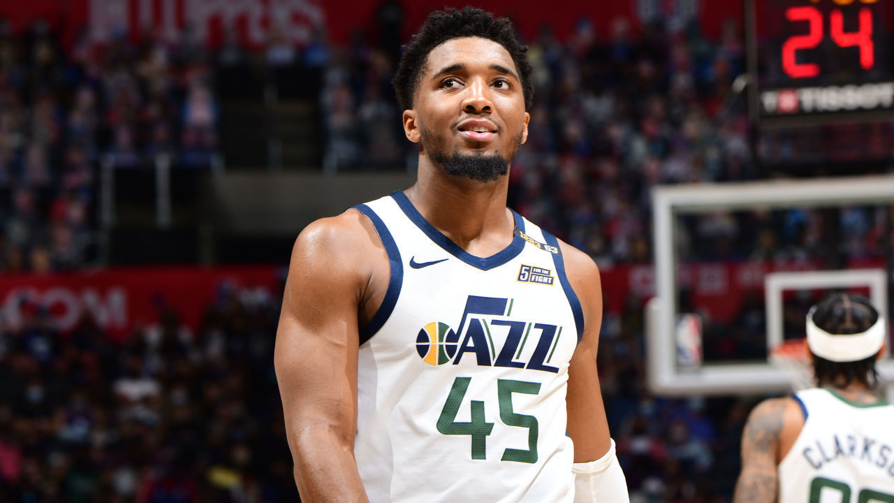 LOS ANGELES, CA - JUNE 12: Donovan Mitchell #45 of the Utah Jazz smiles during Round 2, Game 3 of the 2021 NBA Playoffs on June 12, 2021 at STAPLES Center in Los Angeles, California. NOTE TO USER: User expressly acknowledges and agrees that, by downloading and/or using this Photograph, user is consenting to the terms and conditions of the Getty Images License Agreement. Mandatory Copyright Notice: Copyright 2021 NBAE