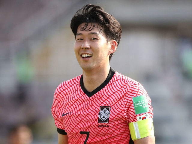 Son penalty helps South Korea advance in World Cup qualifying