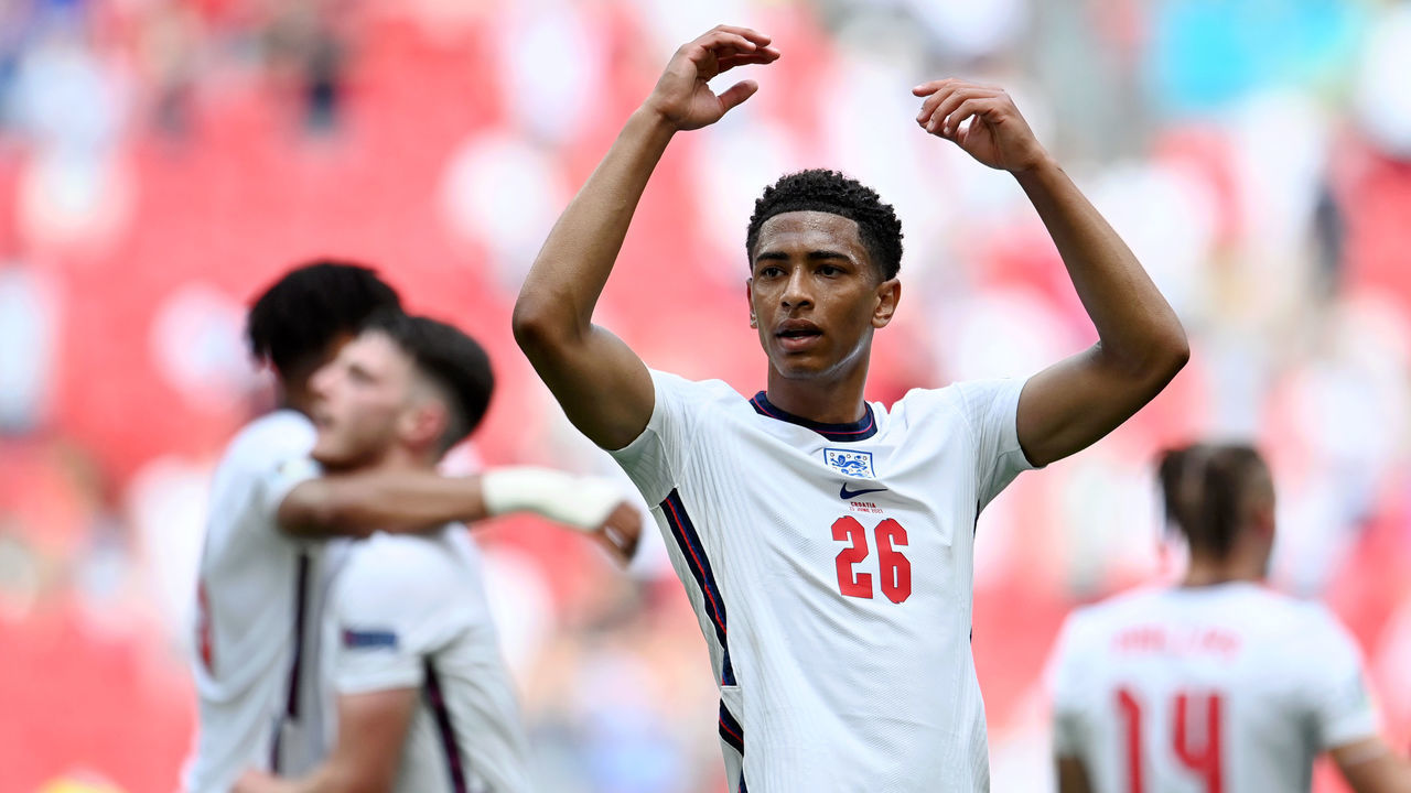 LONDON, ENGLAND - JUNE 13: Jude Bellingham of England applauds the fans following victory in the UEFA Euro 2020 Championship Group D match between England and Croatia at Wembley Stadium on June 13, 2021 in London, England.