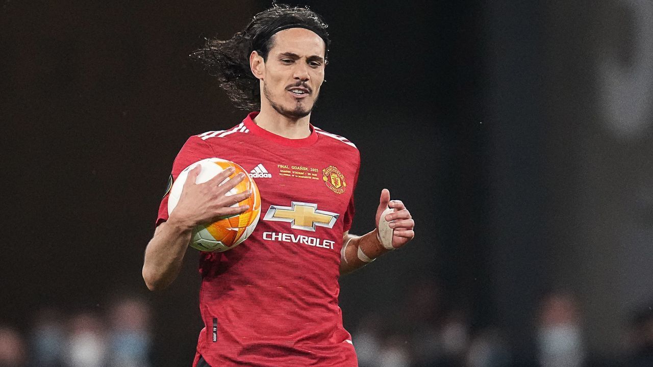 Manchester United's Uruguayan striker Edinson Cavani celebrates after scoring a goal during the UEFA Europa League final football match between Villarreal CF and Manchester United at the Gdansk Stadium in Gdansk on May 26, 2021.