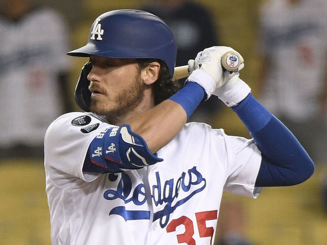 LOS ANGELES, CALIFORNIA - JUNE 01: Cody Bellinger #35 of the Los Angeles Dodgers at bat during a 3-2 loss to the St. Louis Cardinals at Dodger Stadium on June 01, 2021 in Los Angeles, California.
