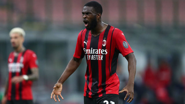 STADIO GIUSEPPE MEAZZA, MILANO, ITALY - 2021/05/16: Fikayo Tomori of Ac Milan gestures during the Serie A match between Ac Milan and Cagliari Calcio. The match ends in a draw 0-0.