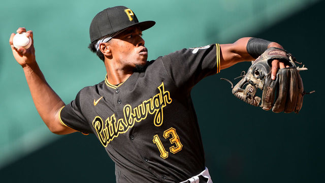 WASHINGTON, DC - JUNE 16: Ke'Bryan Hayes #13 of the Pittsburgh Pirates warms up between innings against the Washington Nationals at Nationals Park on June 16, 2021 in Washington, DC.