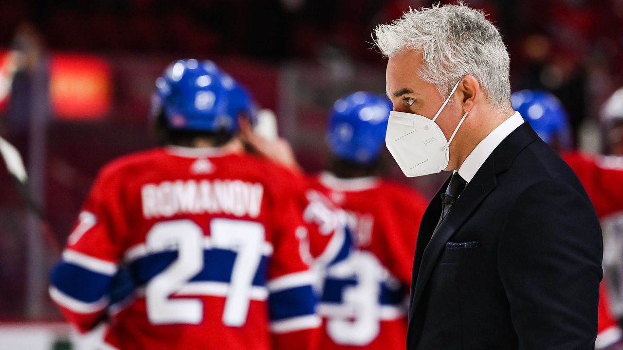 MONTREAL, QC - JUNE 07: Look on Montreal Canadiens head coach Dominique Ducharme during the NHL Stanley Cup Playoffs second round game 4 between the Winnipeg Jets versus the Montreal Canadiens on June 07, 2021, at Bell Centre in Montreal, QC