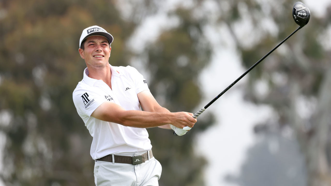 SAN DIEGO, CALIFORNIA - JUNE 17: Viktor Hovland of Norway plays his shot from the second tee during the first round of the 2021 U.S. Open at Torrey Pines Golf Course (South Course) on June 17, 2021 in San Diego, California.