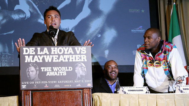 Oscar De La Hoya addresses the media during the February 20 press conference at the Waldorf Astoria in New York City to announce the Super fight between Floyd Mayweather and himself to take place at the MGM Grand in Las Vegas on May 5, 2007